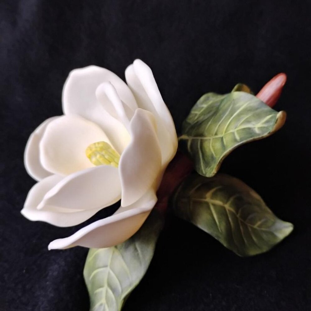 Lenox White Magnolia Garden Flowers Porcelain floral figurine 1990 - Picture 7 of 9